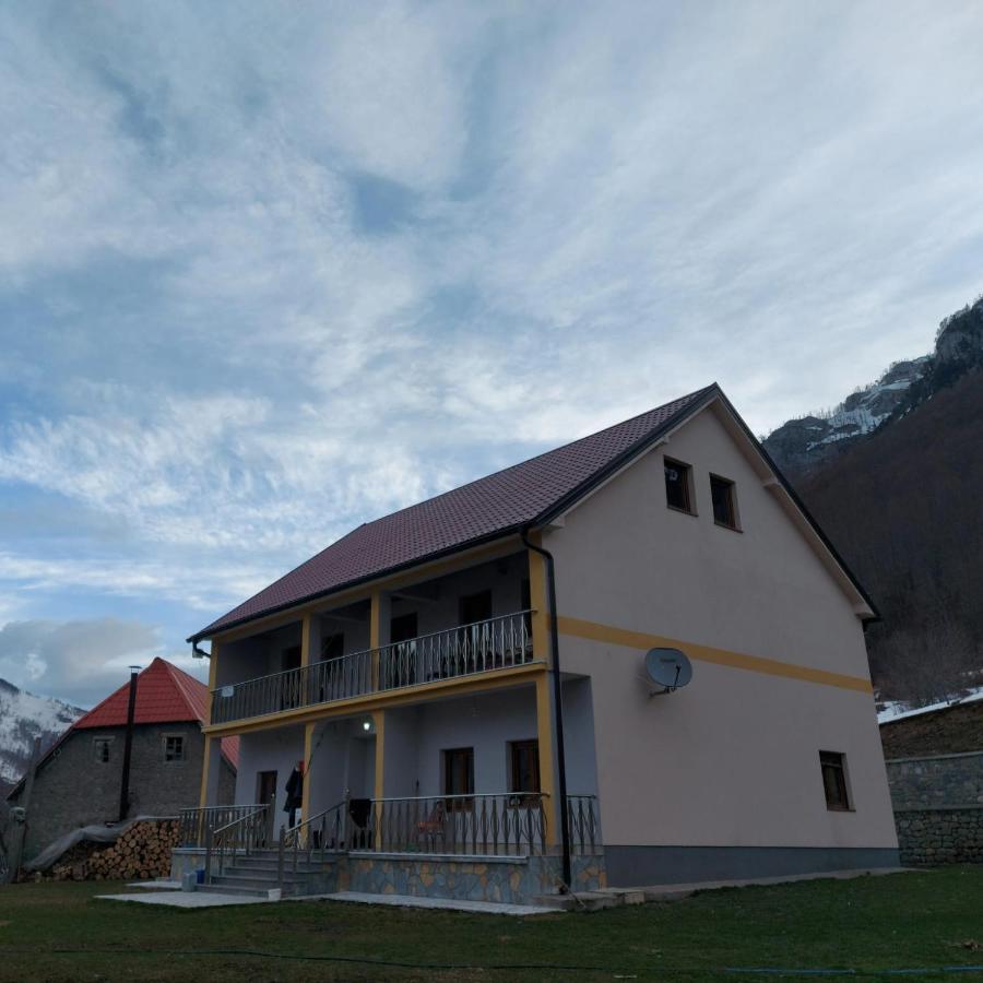 Guest House Trojani Lepushe Exteriér fotografie